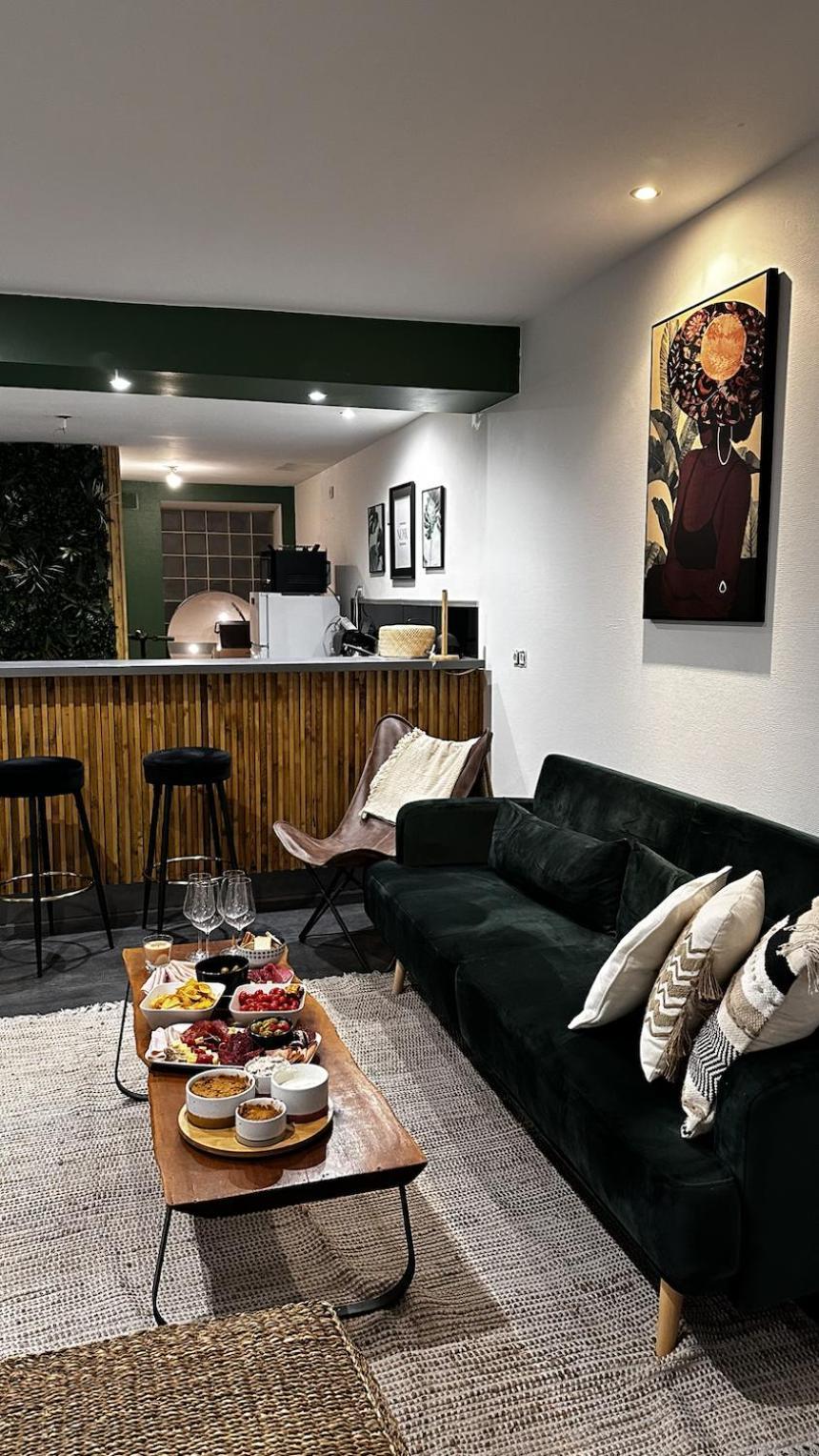 Loft Reze Apartment ภายนอก รูปภาพ